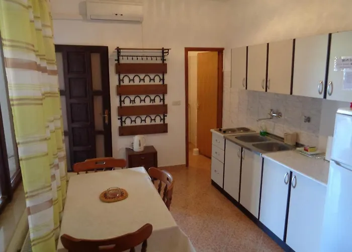 Apartman With A Parking Space Sukosan, Zadar - 14681 Sukošan